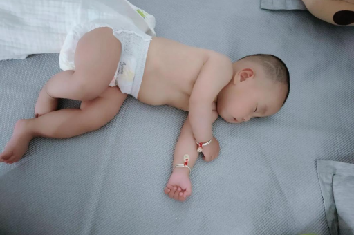 义乌宝宝咳嗽发烧拉肚子